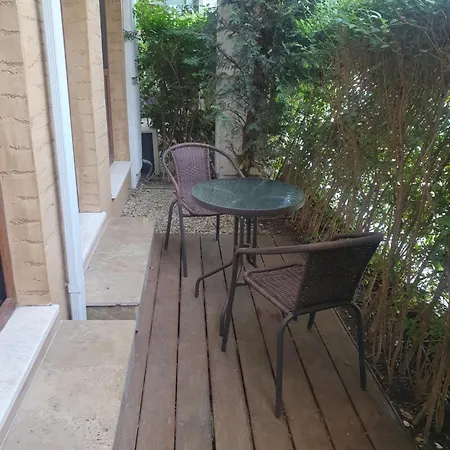 Harmony 11 Grand Aparthotel *