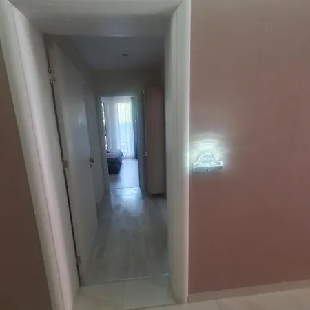 Harmony 11 Grand Aparthotel *